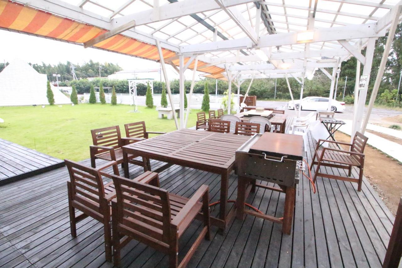 Hotel Swan Lake Nagara Nagara  Zewnętrze zdjęcie